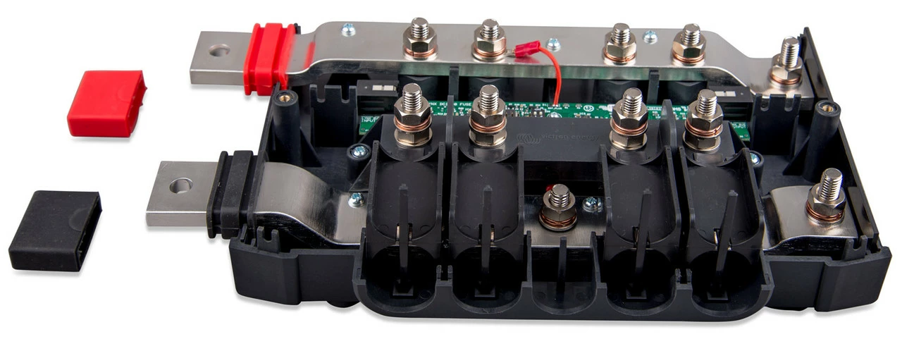 Victron Energy Lynx Distributor 7 Victron Energy Lynx Distributor - Image 7